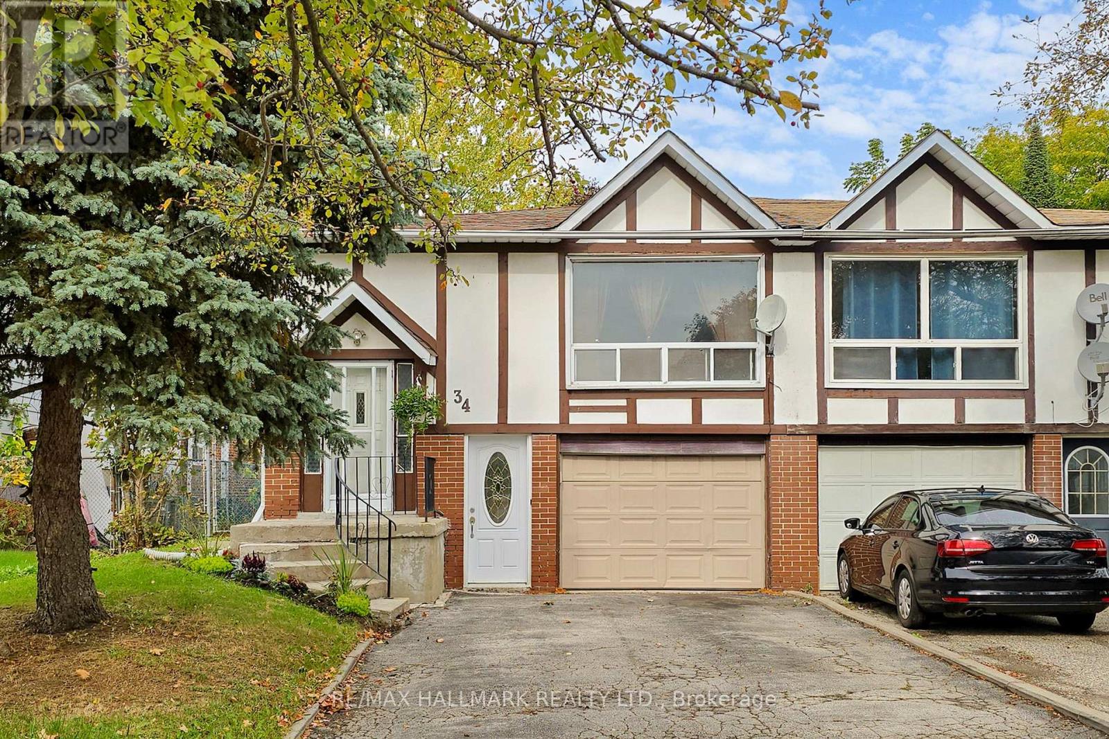 Semi-Detached/Link at 34 YUCATAN ROAD, Toronto