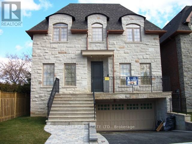 Detached at 33 YOEMANS ROAD E, Toronto