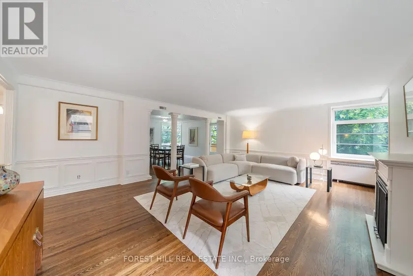 Apartment at 301 - 717 EGLINTON AVENUE W, Toronto (Forest Hill South)