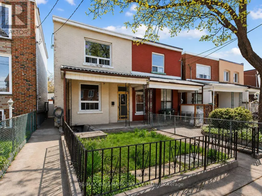 Semi-Detached/Link at 141 PALMERSTON AVENUE, Toronto