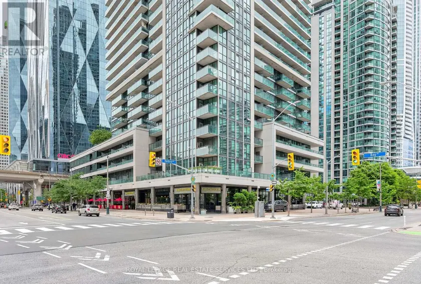 Apartment at 1204 - 18 HARBOUR STREET, Toronto (Waterfront Communities)