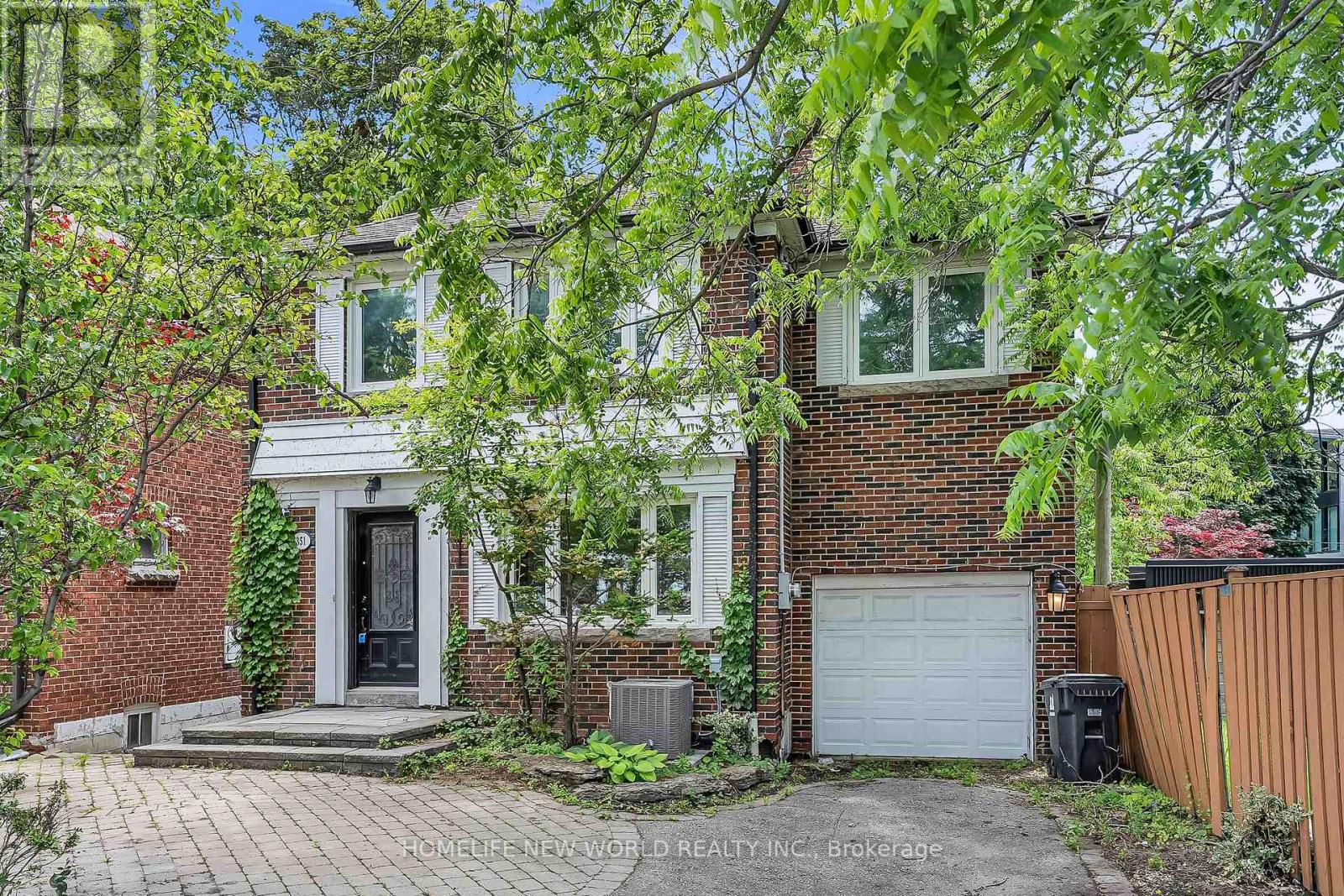 Detached at 351 LAWRENCE AVENUE W, Toronto (Bedford Park-Nortown)