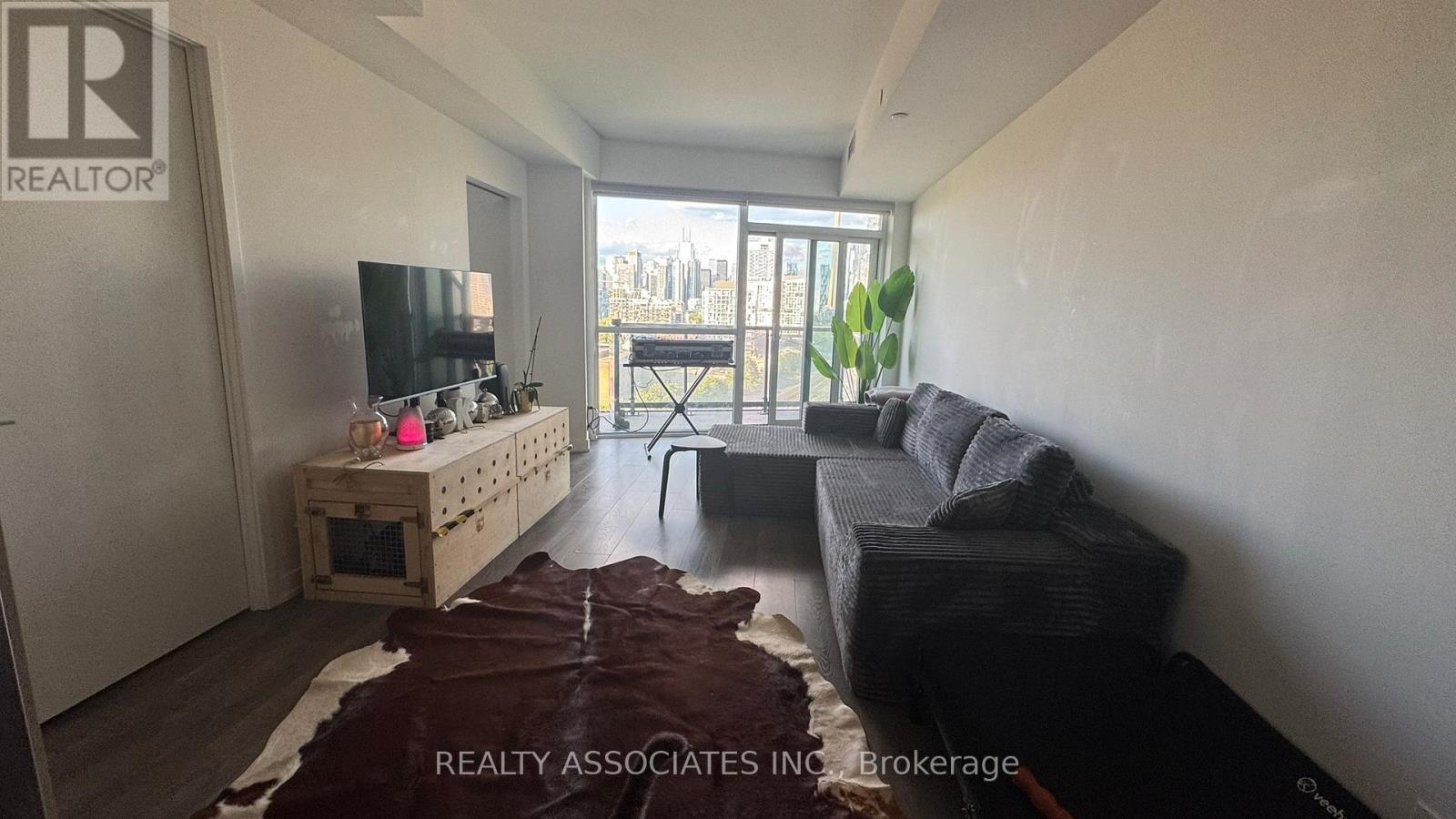 Apartment at 1009 - 30 ORDNANCE STREET, Toronto