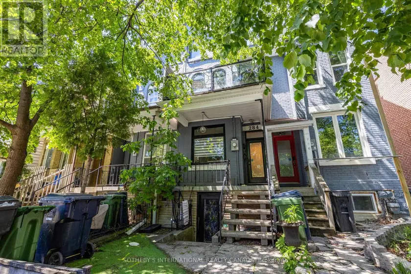 Townhouse at BSMT - 284 EUCLID AVENUE, Toronto
