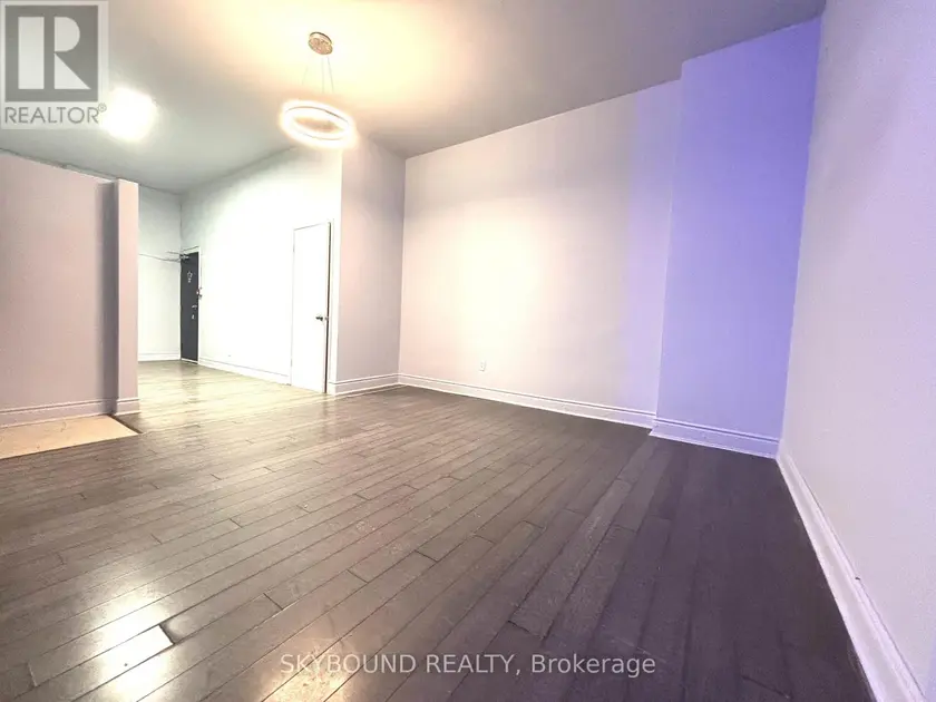Townhouse at 2A - 527 QUEEN STREET W, Toronto