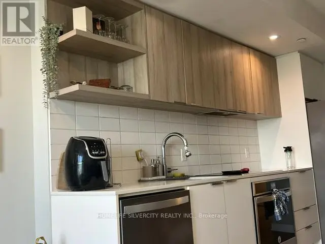 Apartment at 2910 - 6 SONIC WAY, Toronto (Flemingdon Park)