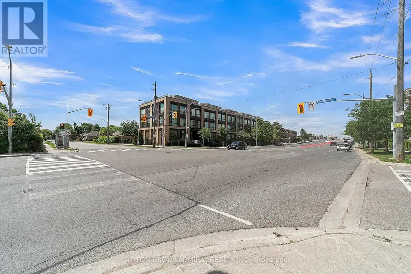 Townhouse at 305 - 639 LAWRENCE AVENUE, Toronto
