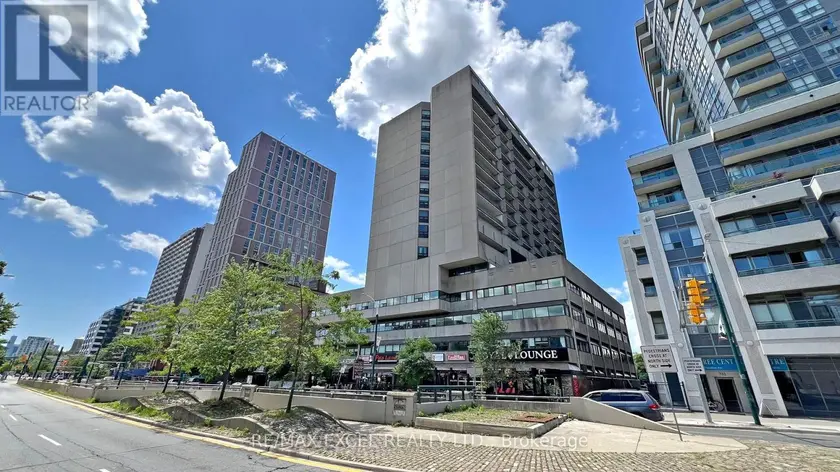 Apartment at 1605 - 720 SPADINA AVENUE, Toronto (University)