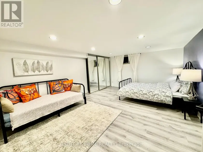 Detached at LOWER APARTMENT - 1196 AVENUE ROAD, Toronto