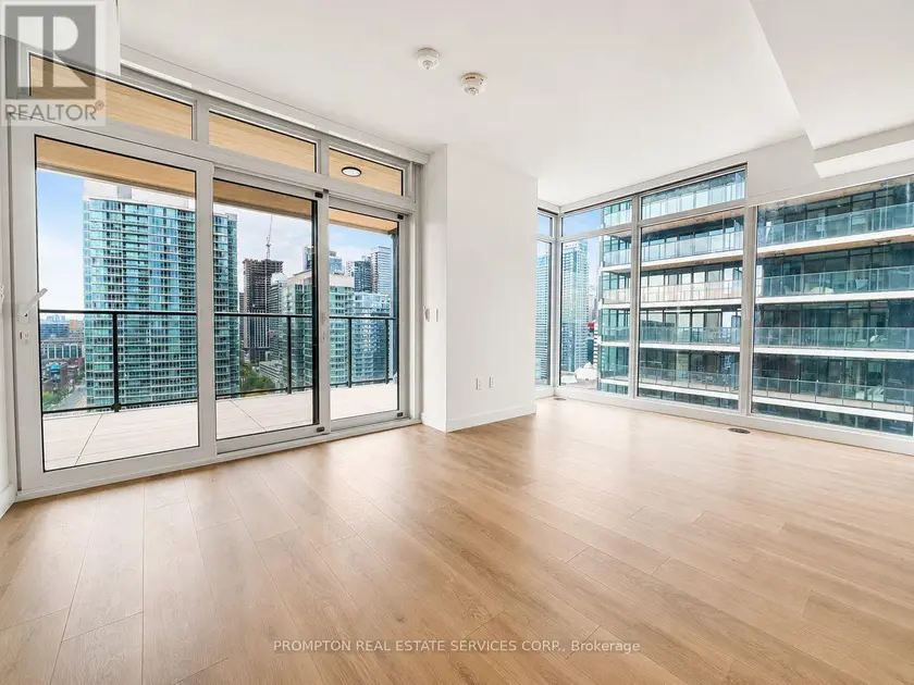 Apartment at 2105 - 3 CONCORD CITYPLACE WAY, Toronto