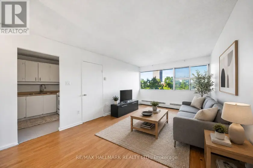 Apartment at 304 - 725 DON MILLS ROAD, Toronto