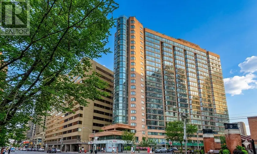 Apartment at 407 - 1055 BAY STREET, Toronto
