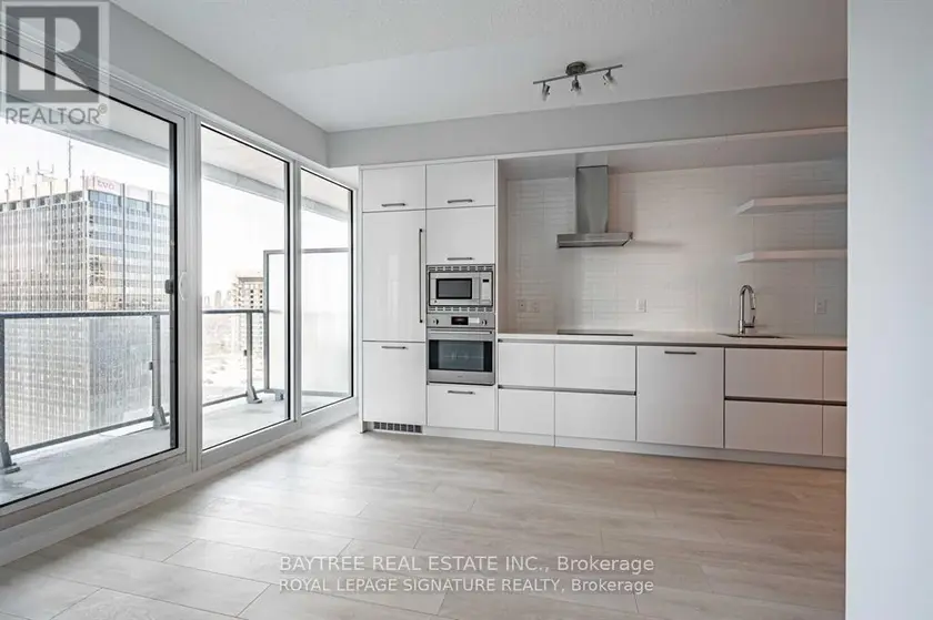 Apartment at 1506 - 2221 YONGE STREET, Toronto (Mount Pleasant West)