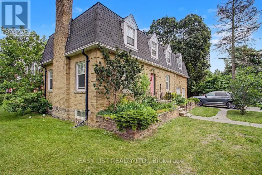 Detached at 77 AVONDALE AVENUE, Toronto