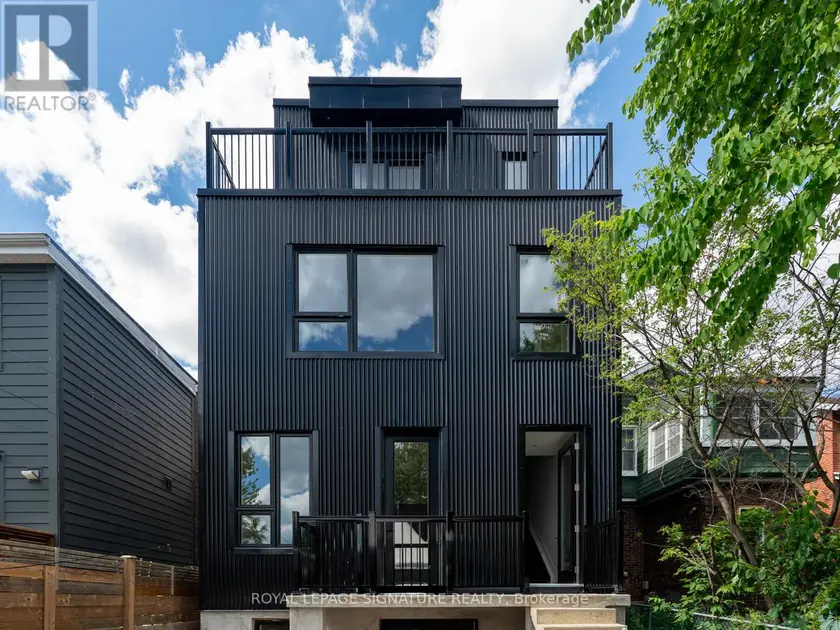 Multiplex at #4 - 7 EARNSCLIFFE ROAD, Toronto