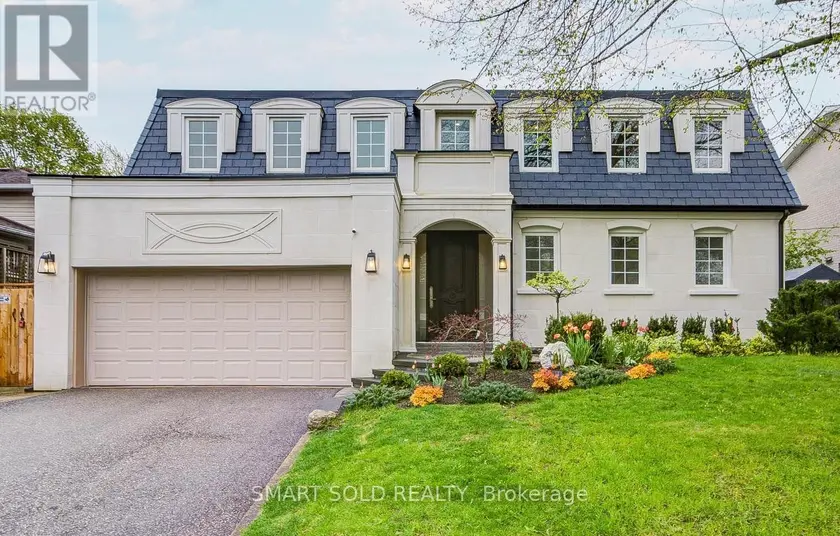 Detached at 4 KNOLLVIEW CRESCENT, Toronto