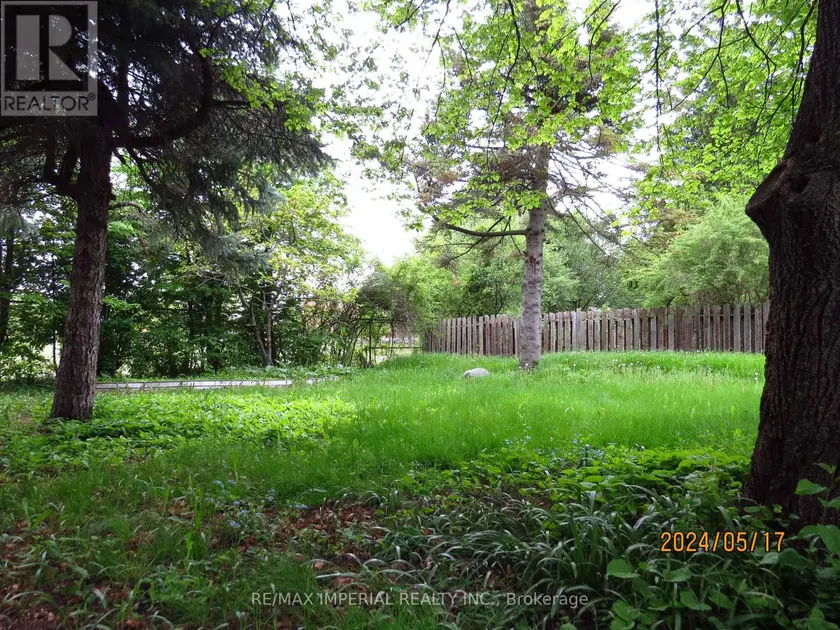 Detached at 47 KEMPSELL CRESCENT, Toronto (Don Valley Village)