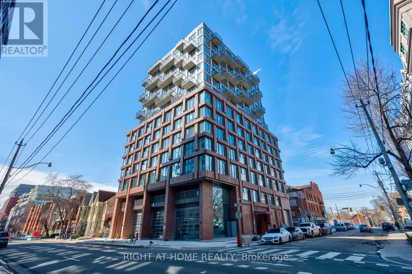 Apartment at 704 - 2 AUGUSTA AVENUE, Toronto (Waterfront Communities)