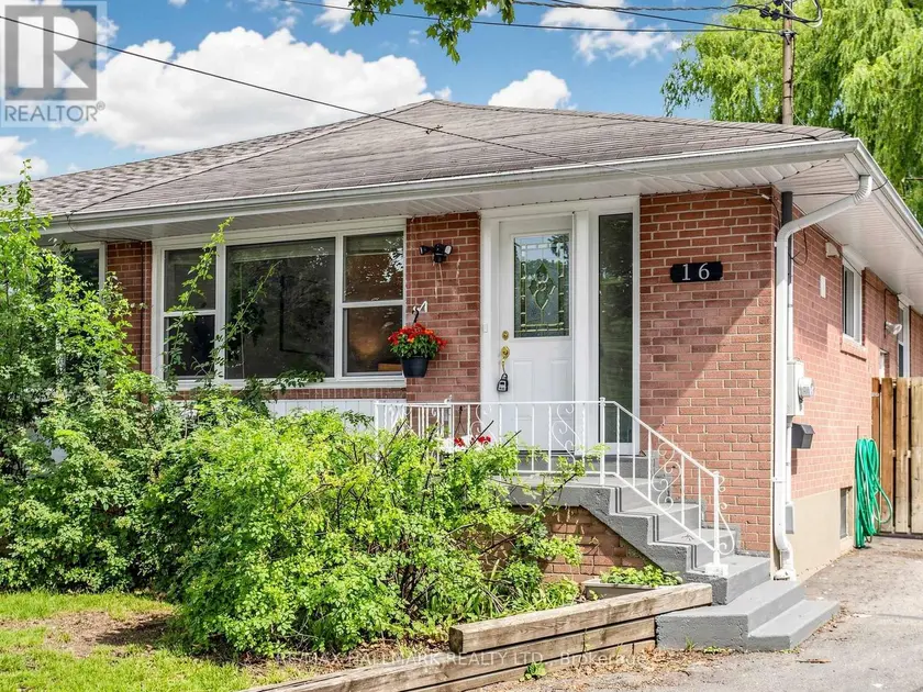 Semi-Detached/Link at 16 DUNBOYNE COURT, Toronto