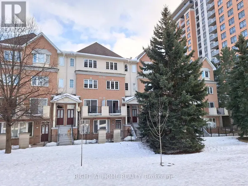 Townhouse at 821 GRANDVIEW WAY, Toronto