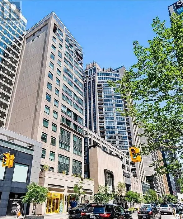 Apartment at 305 - 102 BLOOR STREET W, Toronto
