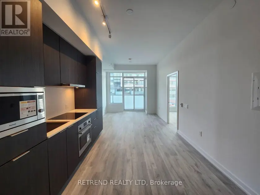 Apartment at N1107 - 7 GOLDEN LION HEIGHTS, Toronto