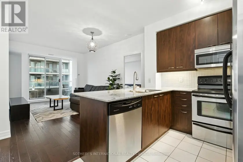 Apartment at 502 - 500 ST CLAIR AVENUE W, Toronto (Humewood-Cedarvale)