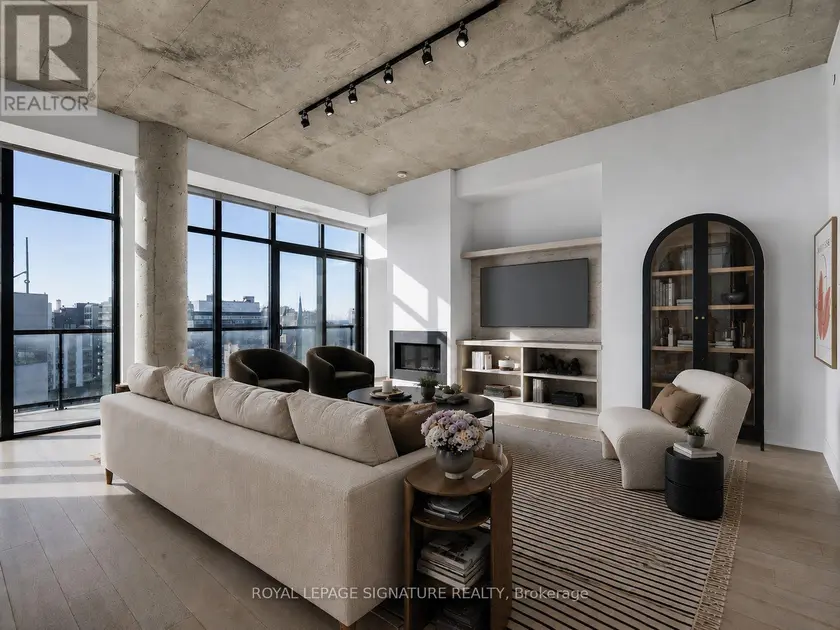 Apartment at PH02 - 608 RICHMOND STREET W, Toronto