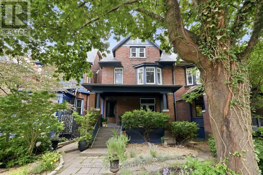 Semi-Detached/Link at 33 ALBANY AVENUE, Toronto