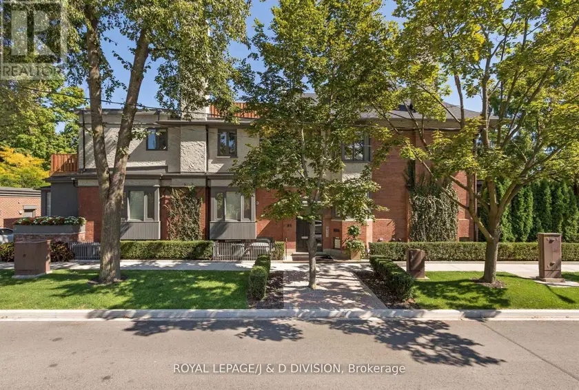 Detached at 202 - 85 ADMIRAL ROAD, Toronto