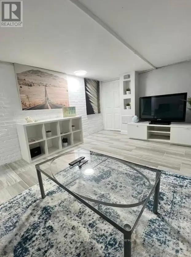Semi-Detached/Link at LOWER - 132 GRACE STREET, Toronto