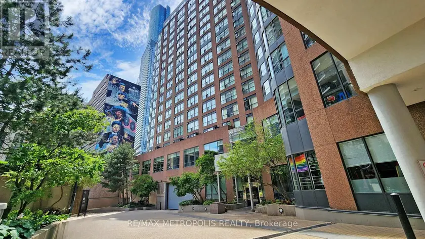 Apartment at 810 - 7 CARLTON STREET, Toronto