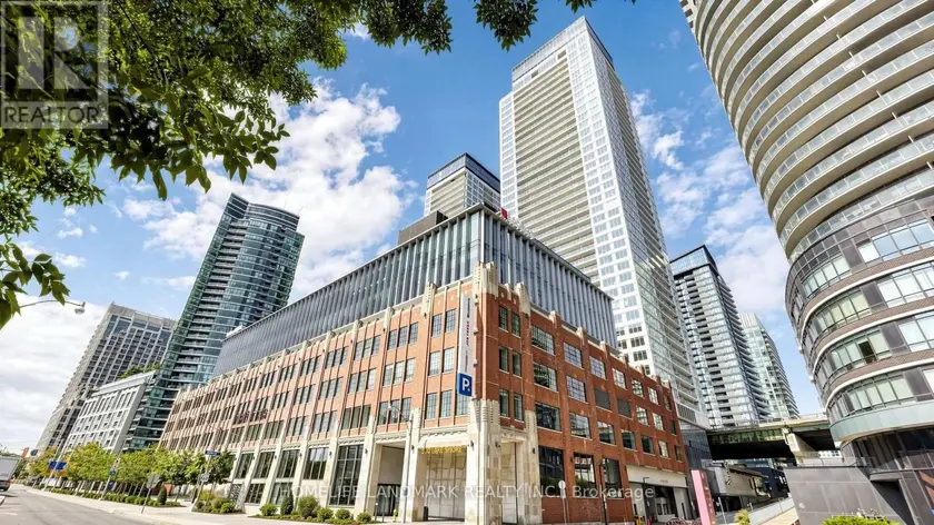 Apartment at 806 - 17 BATHURST STREET, Toronto (Waterfront Communities)