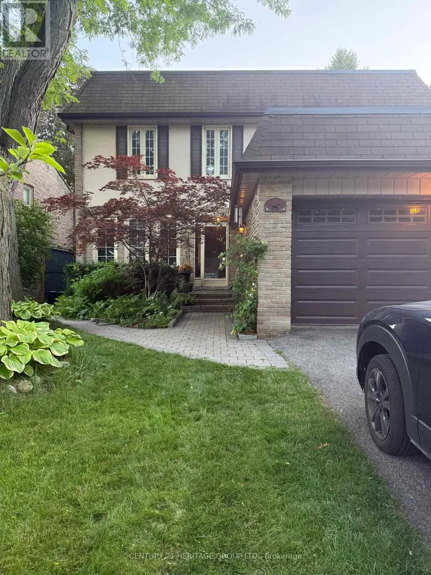 Detached at BSMT - 8 TARBERT ROAD, Toronto (Bayview Woods-Steeles)