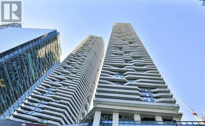 Apartment at 3711 - 88 HARBOUR STREET, Toronto (Waterfront Communities)