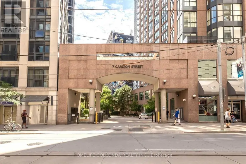 Apartment at 616 - 7 CARLTON STREET, Toronto