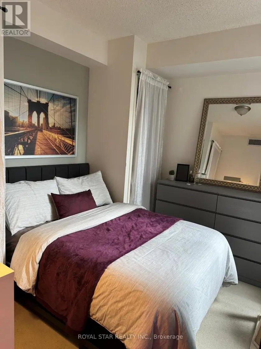 Apartment at 706 - 85 BLOOR STREET, Toronto (Church-Yonge Corridor)
