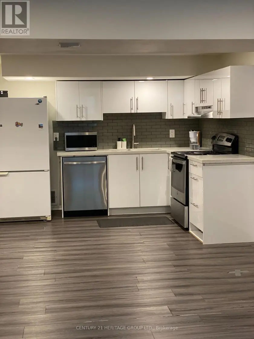 Semi-Detached/Link at BSMT - 17 GAILONG COURT, Toronto (Parkwoods-Donalda)