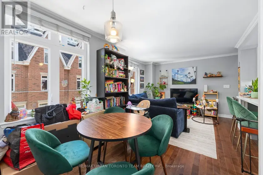Townhouse at 21 - 85 LILLIAN STREET, Toronto