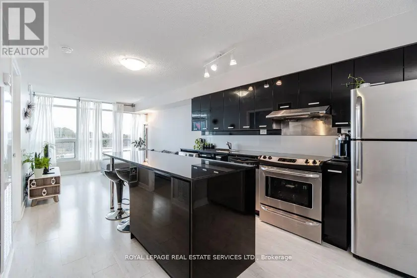 Apartment at 306 - 15 SINGER COURT, Toronto (Bayview Village)