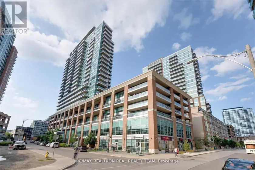 Apartment at 2101 - 100 WESTERN BATTERY ROAD, Toronto (Niagara)
