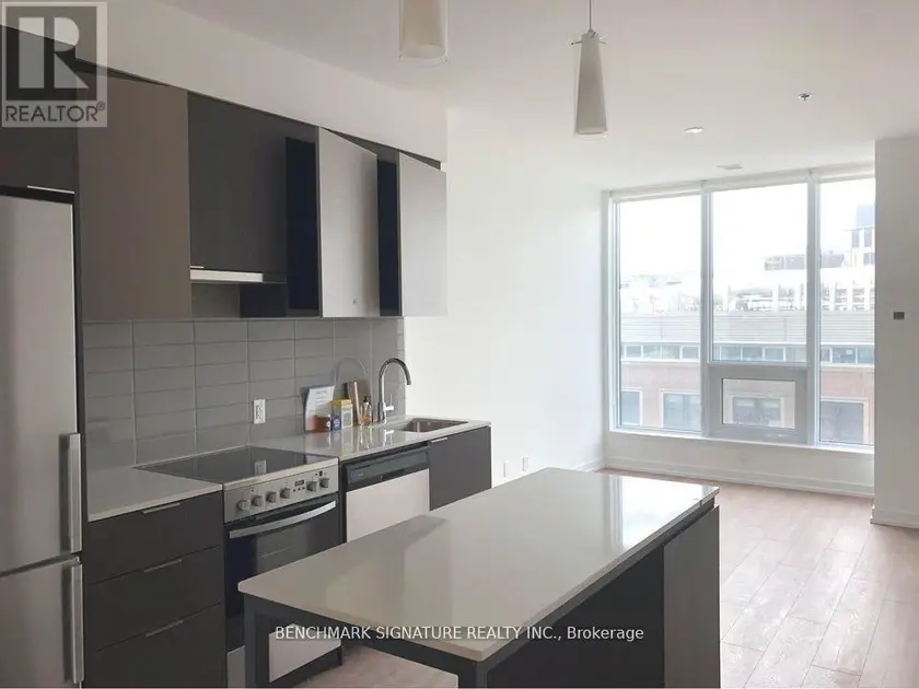 Apartment at 605 - 203 COLLEGE STREET, Toronto