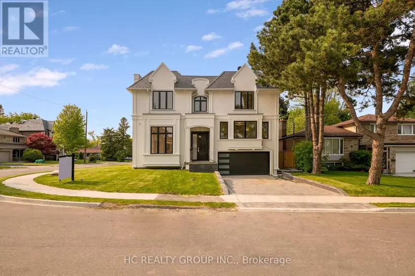 Detached at 7 KNOLLVIEW CRESCENT, Toronto