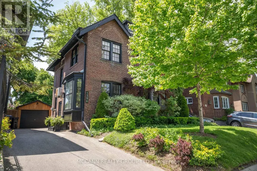 Detached at 1396 MOUNT PLEASANT ROAD, Toronto
