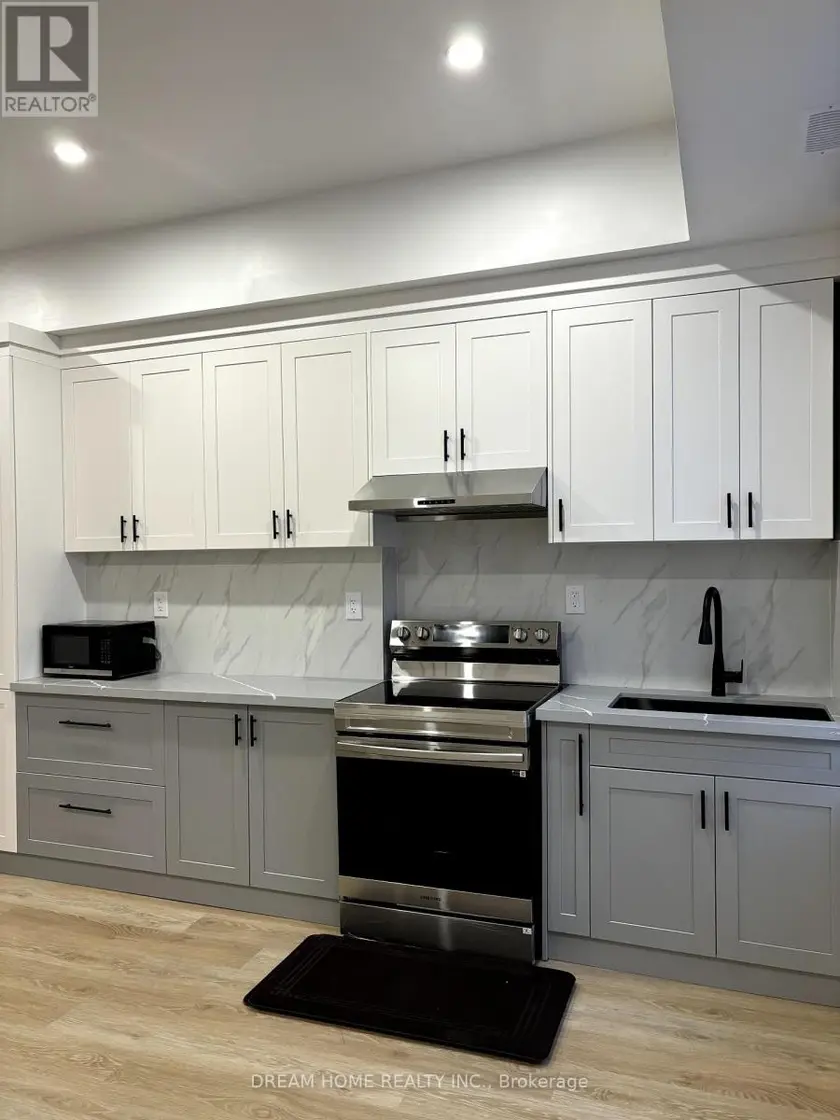 Semi-Detached/Link at 101 - 337 MUTUAL STREET, Toronto (Cabbagetown-South St. James Town)
