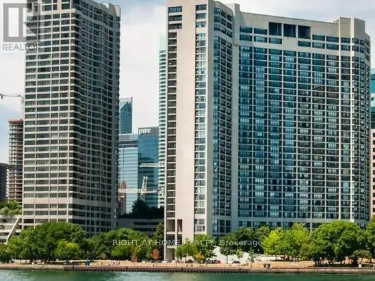 Apartment at 2803 - 33 HARBOUR SQUARE, Toronto (Waterfront Communities)