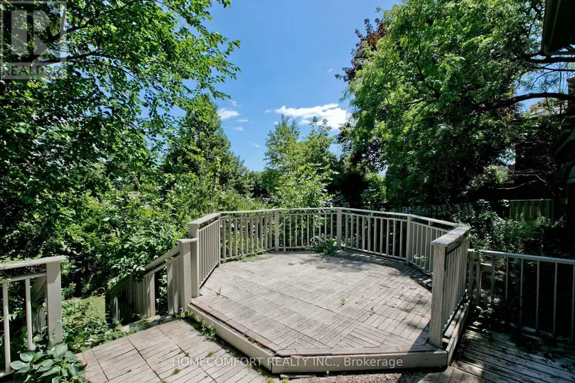 Detached at 17 BRAMBLE DRIVE, Toronto