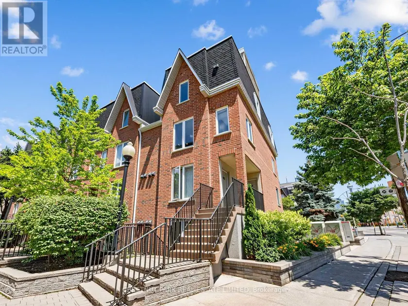Townhouse at 333 - 26 DOURO STREET, Toronto
