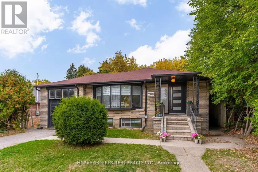 Detached at 208 BETTY ANN DRIVE, Toronto