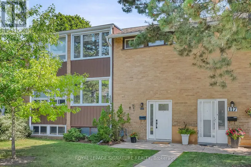 Townhouse at 10 - 119 SOUTHILL DRIVE, Toronto